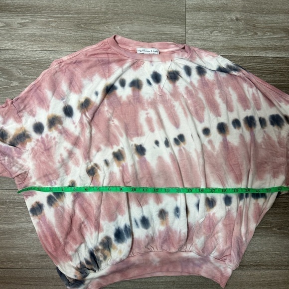 YNG Fbls & Brk Sweatshirt, XS Size - Picture 4 of 6